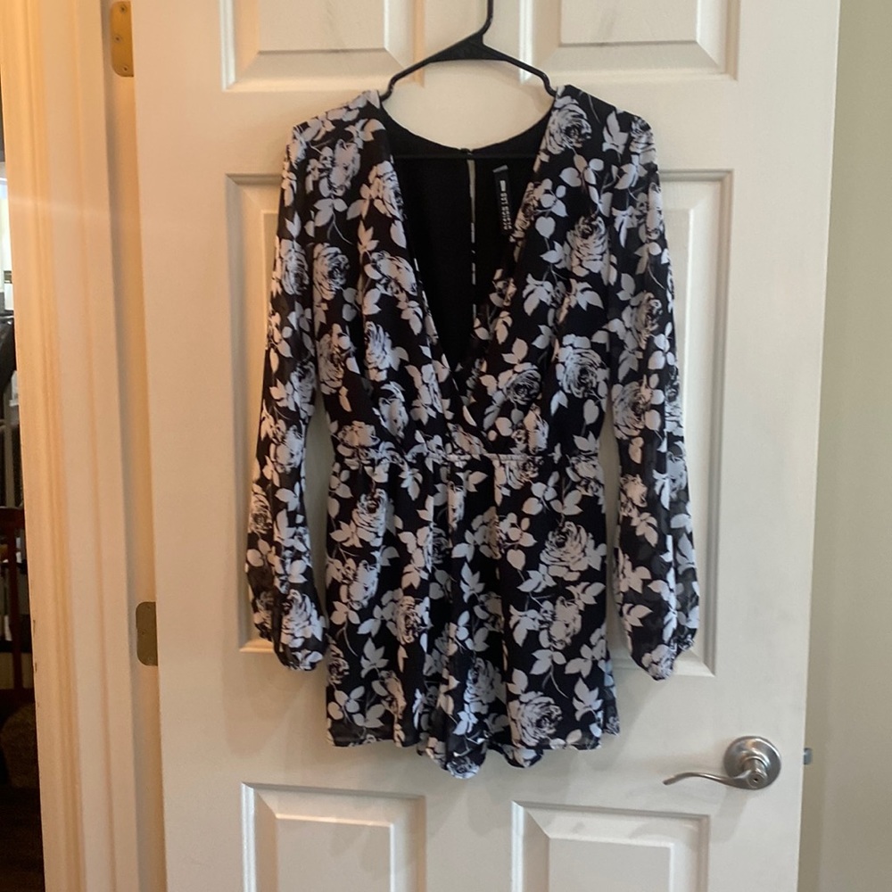 Design Lab lord & Taylor Romper